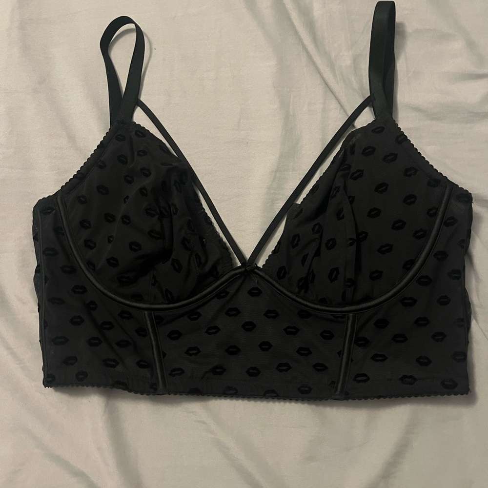 Victoria’s Secret limited edition valentines corset top